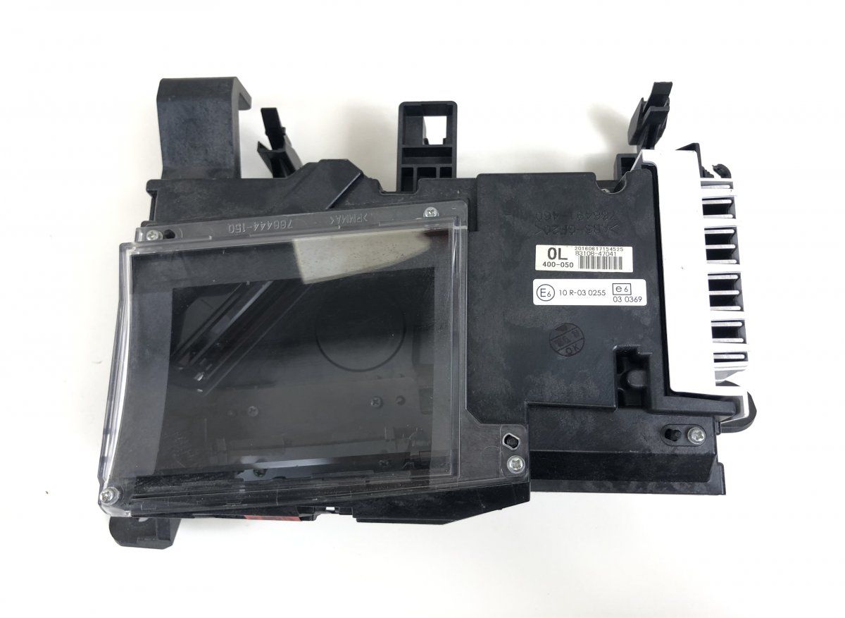 8316147040 Head-up display TOYOTA PRIUS III PLUS (XW40) (2011-2021)