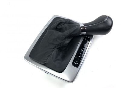 A2042677510 Чехлы рычага переключения передач (селектора) MERCEDES-BENZ E-CLASS Coupe (C207) (2009-2016)