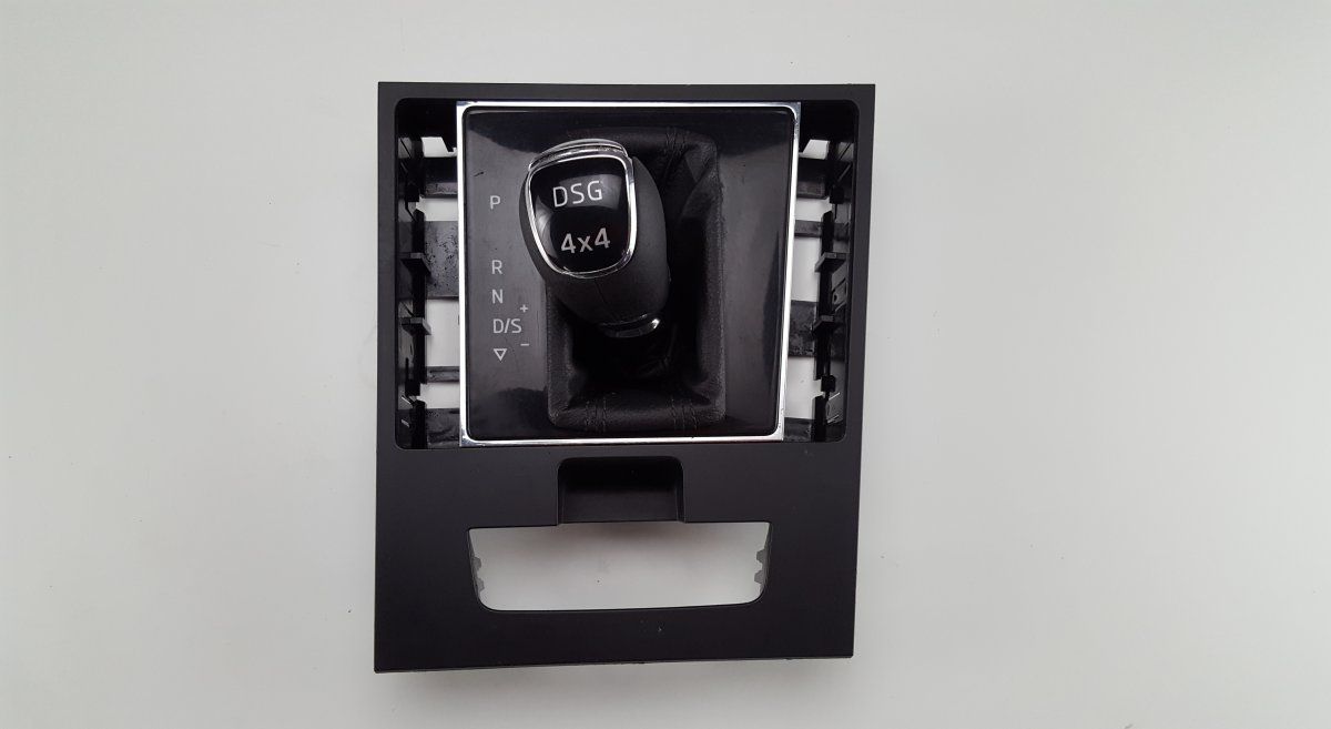 3V1713203A 90049021 Gearstick (selector) knob / handle SKODA SUPERB III (3V3, 3V5) (2015-2024)