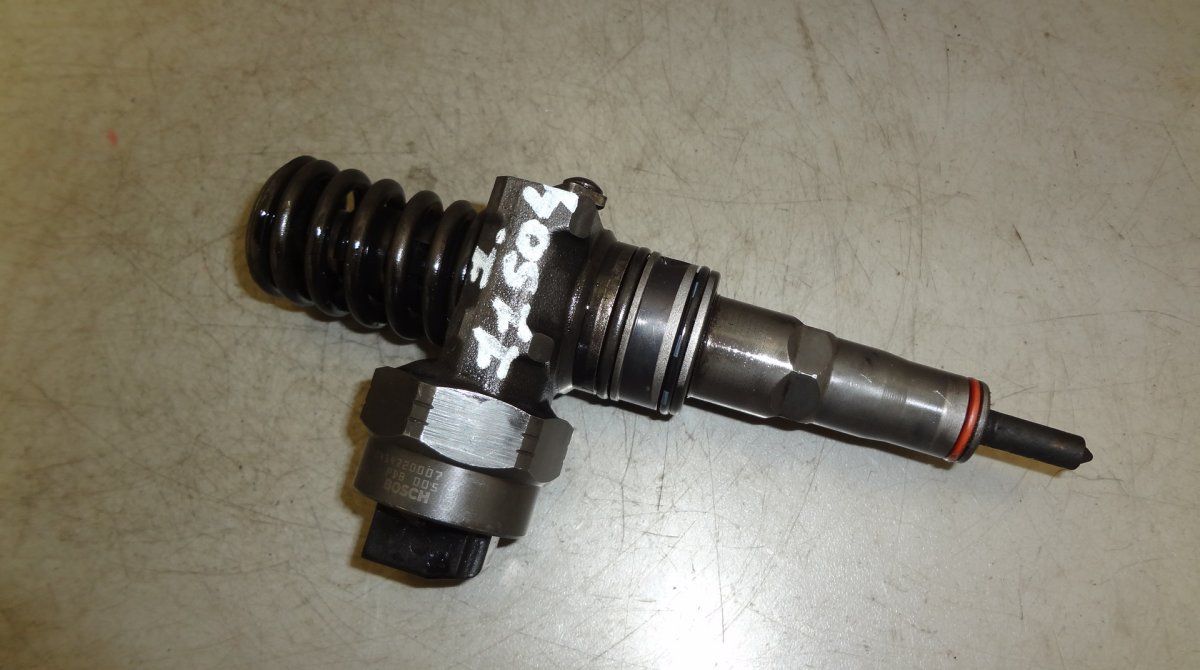 0414720007 Fuel Injector VW PASSAT B5 (3B2) (1996-2000)