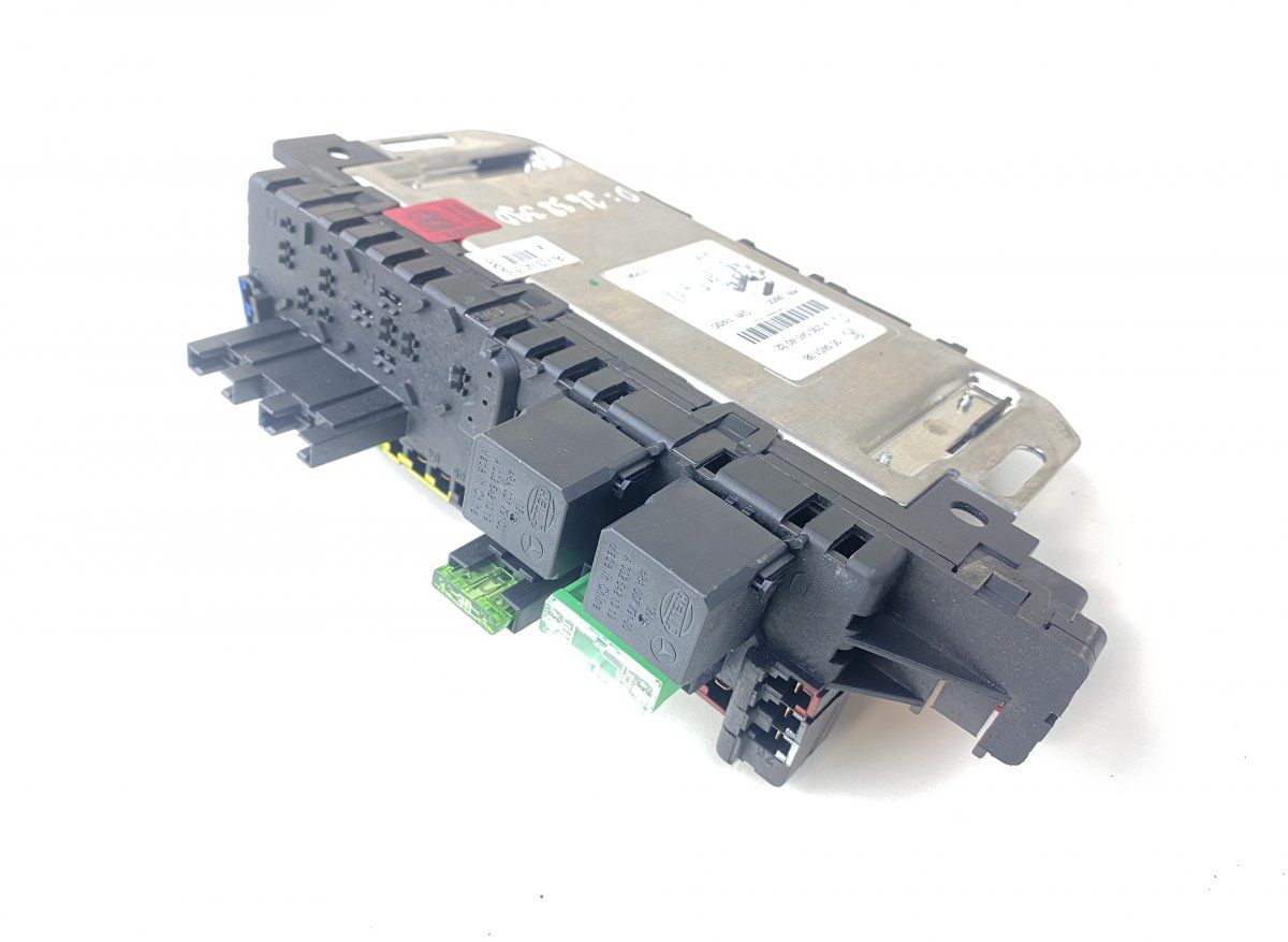 05045139 05045135 05045131 Fuse box MERCEDES-BENZ SL-CLASS (R230) (2001-2012)