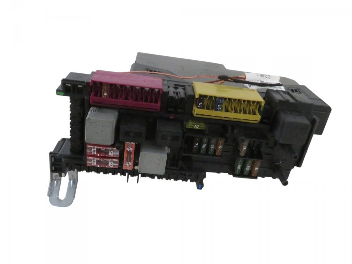 A2049060105 Fuse box MERCEDES-BENZ C-CLASS (W204) (2007-2013)