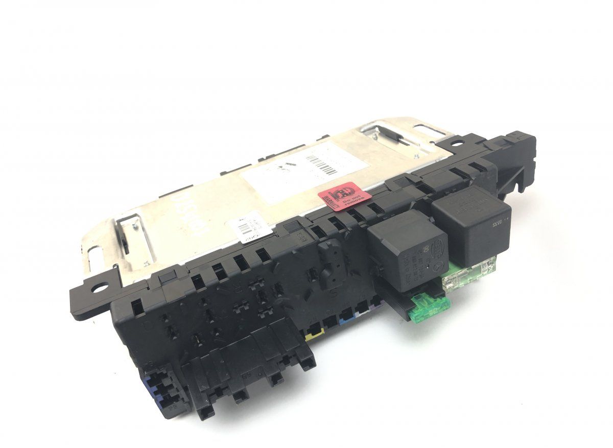 05045139 05045135 05045131 Fuse box MERCEDES-BENZ SL-CLASS (R230) (2001-2012)