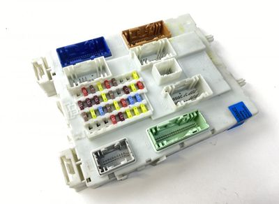 2506087 Fuse box FORD FOCUS III (2010-2018)