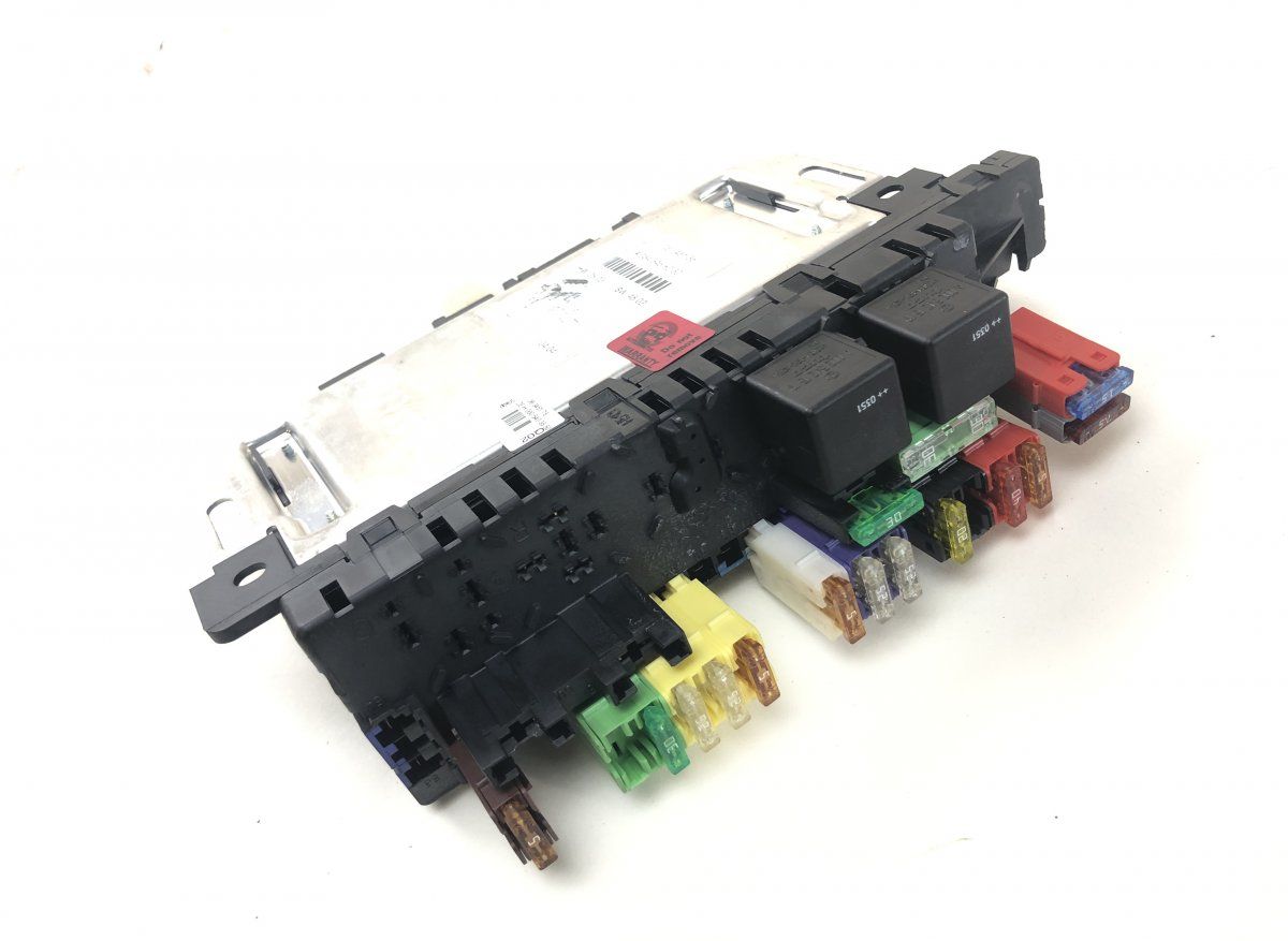 05045139 05045135 05045131 Fuse box MERCEDES-BENZ SL-CLASS (R230) (2001-2012)