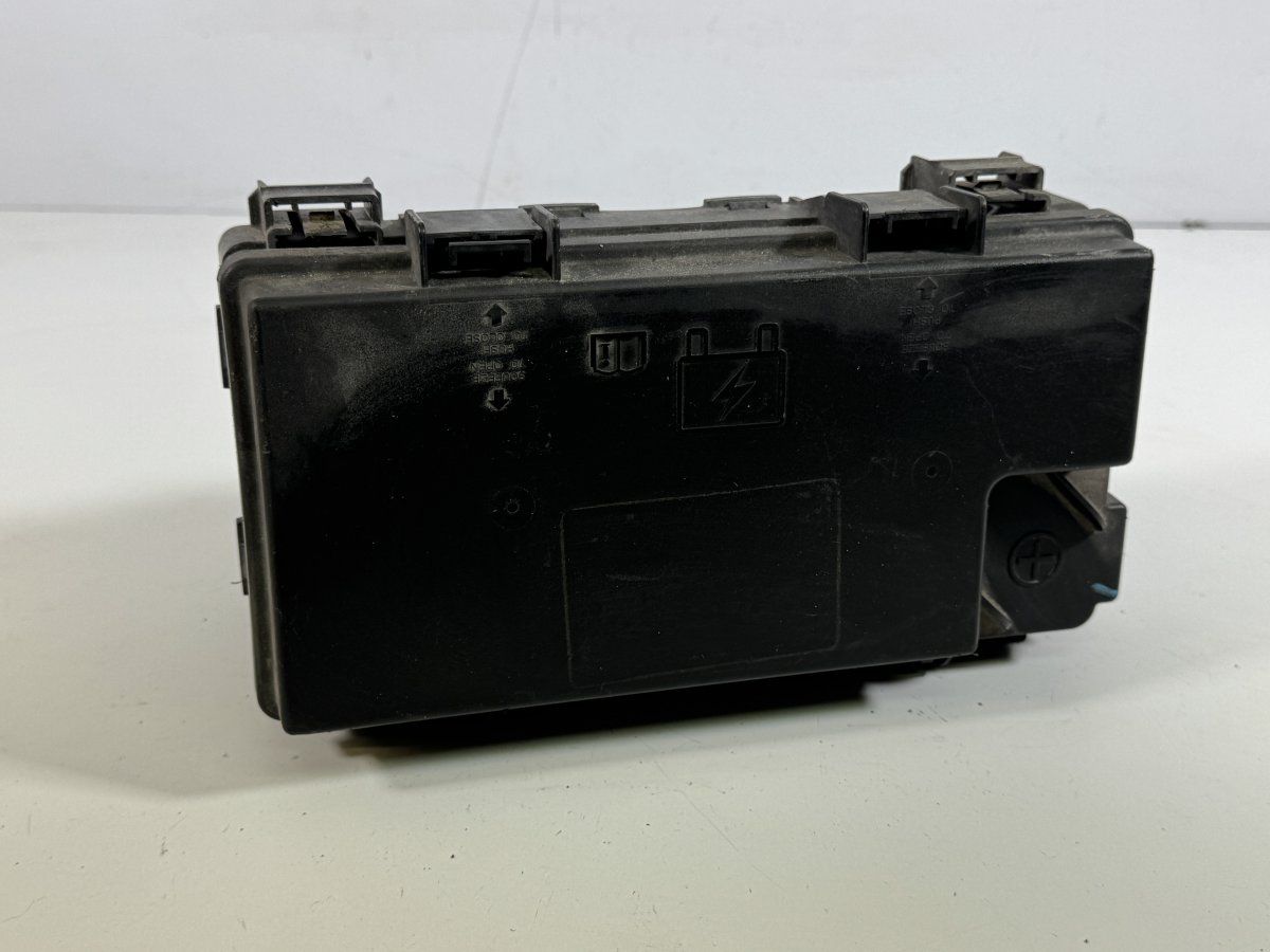 56049720AS Fuse box CHRYSLER VOYAGER V (RT) (2007-2016)