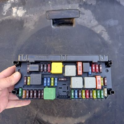 A2129008207 Fuse box MERCEDES-BENZ GLK-CLASS (X204) (2008-2015)