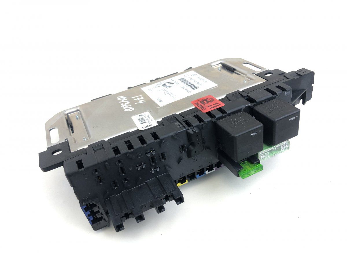 05045139 05045135 05045131 Fuse box MERCEDES-BENZ SL-CLASS (R230) (2001-2012)