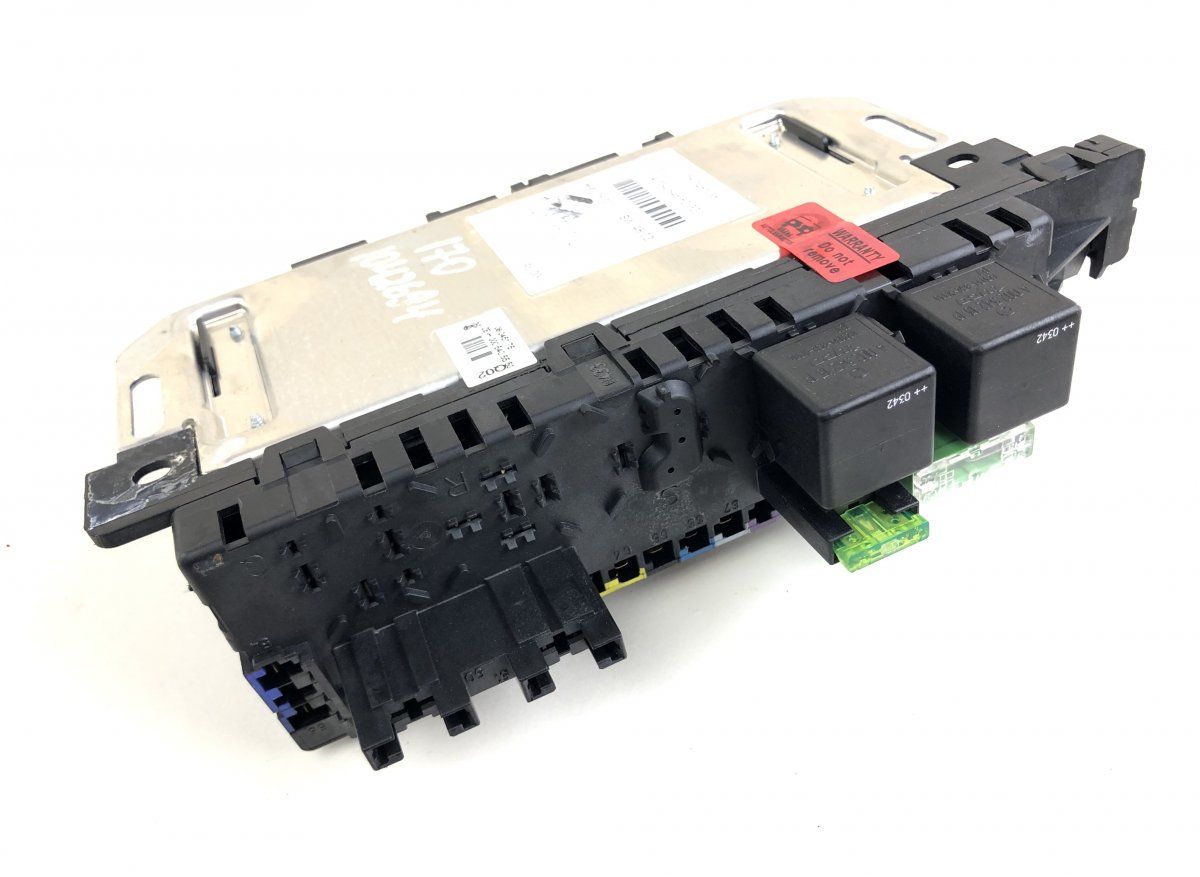 05045139 05045135 05045131 Fuse box MERCEDES-BENZ SL-CLASS (R230) (2001-2012)