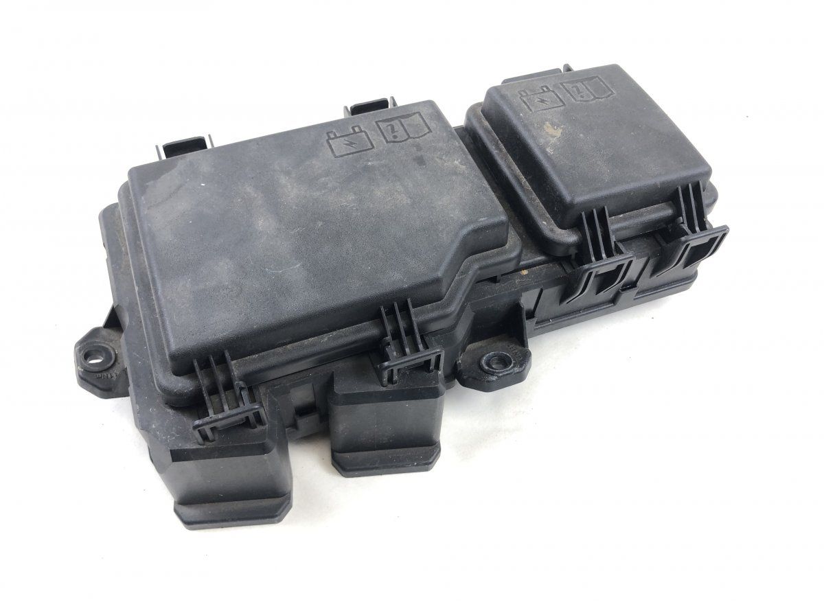 LR140705 Fuse box LAND ROVER EVOQUE II (L551) (2018-)