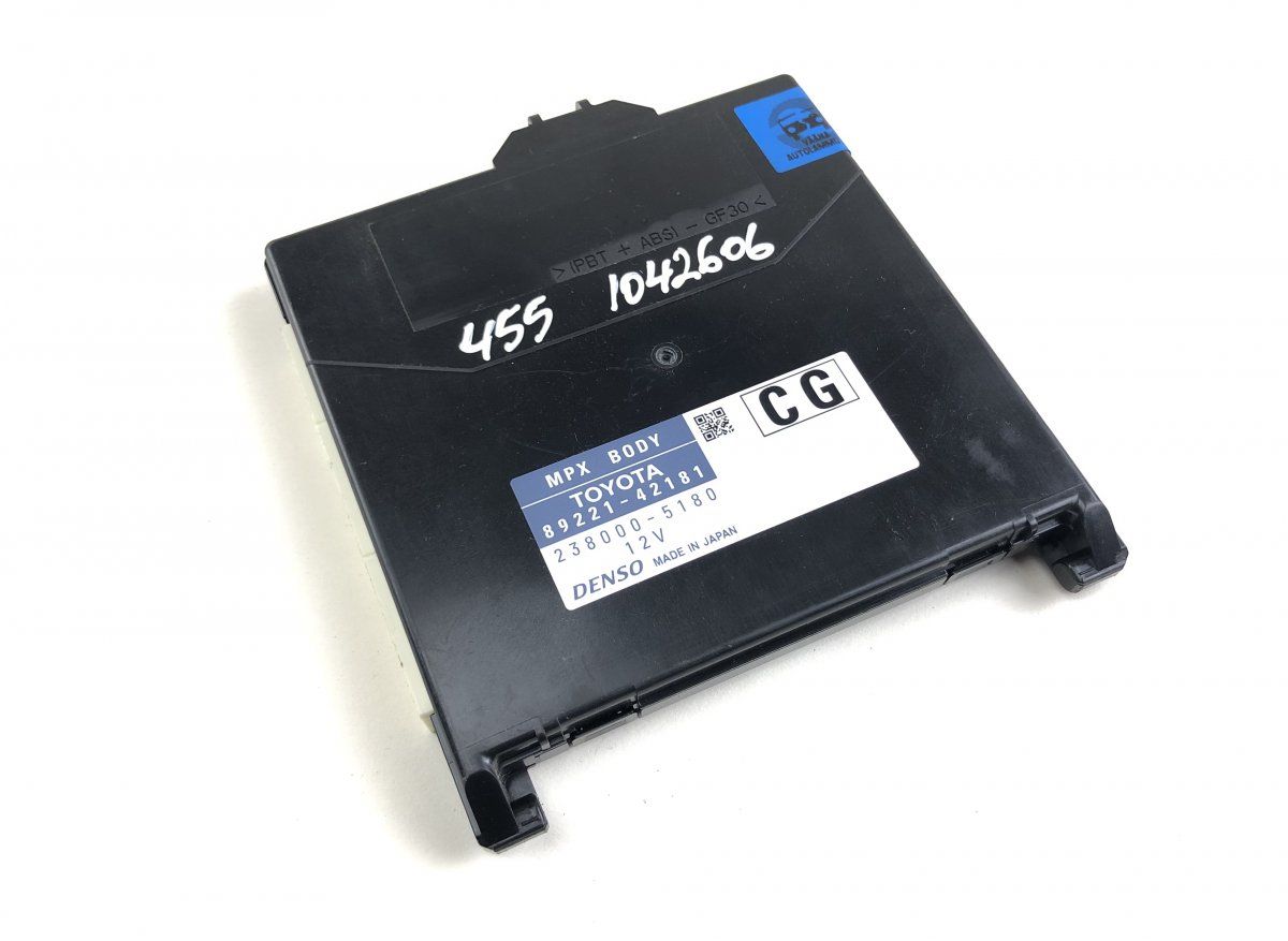 2380005180 238000-5180 Fuse box TOYOTA RAV 4 IV (XA40) (2012-2019)