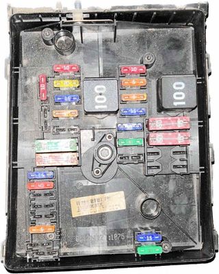 Fuse box SKODA OCTAVIA II (1Z) (2004-2013)