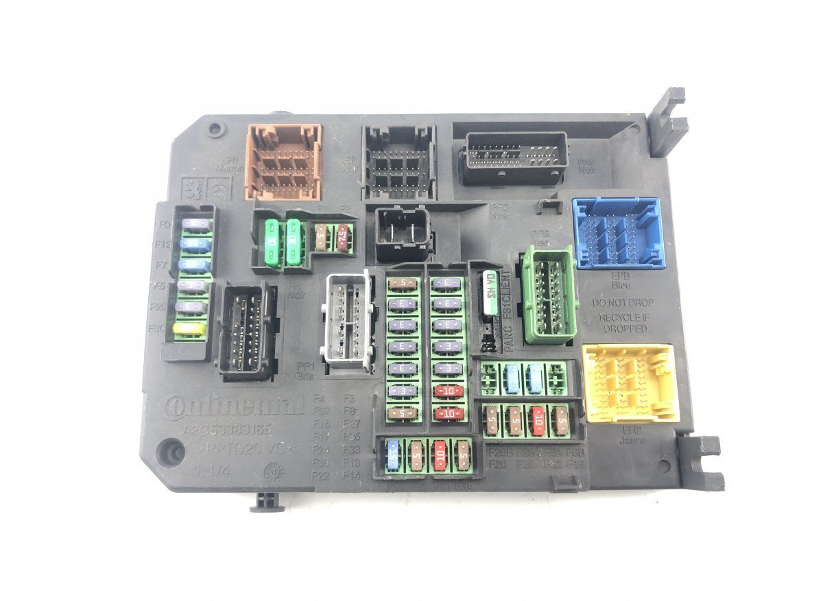 9806687880 Fuse box PEUGEOT 308 II (T9) (2013-2021)