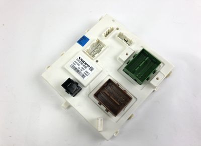 36010473 Skrzynka bezpieczników VOLVO S90 / V90 (2016-)