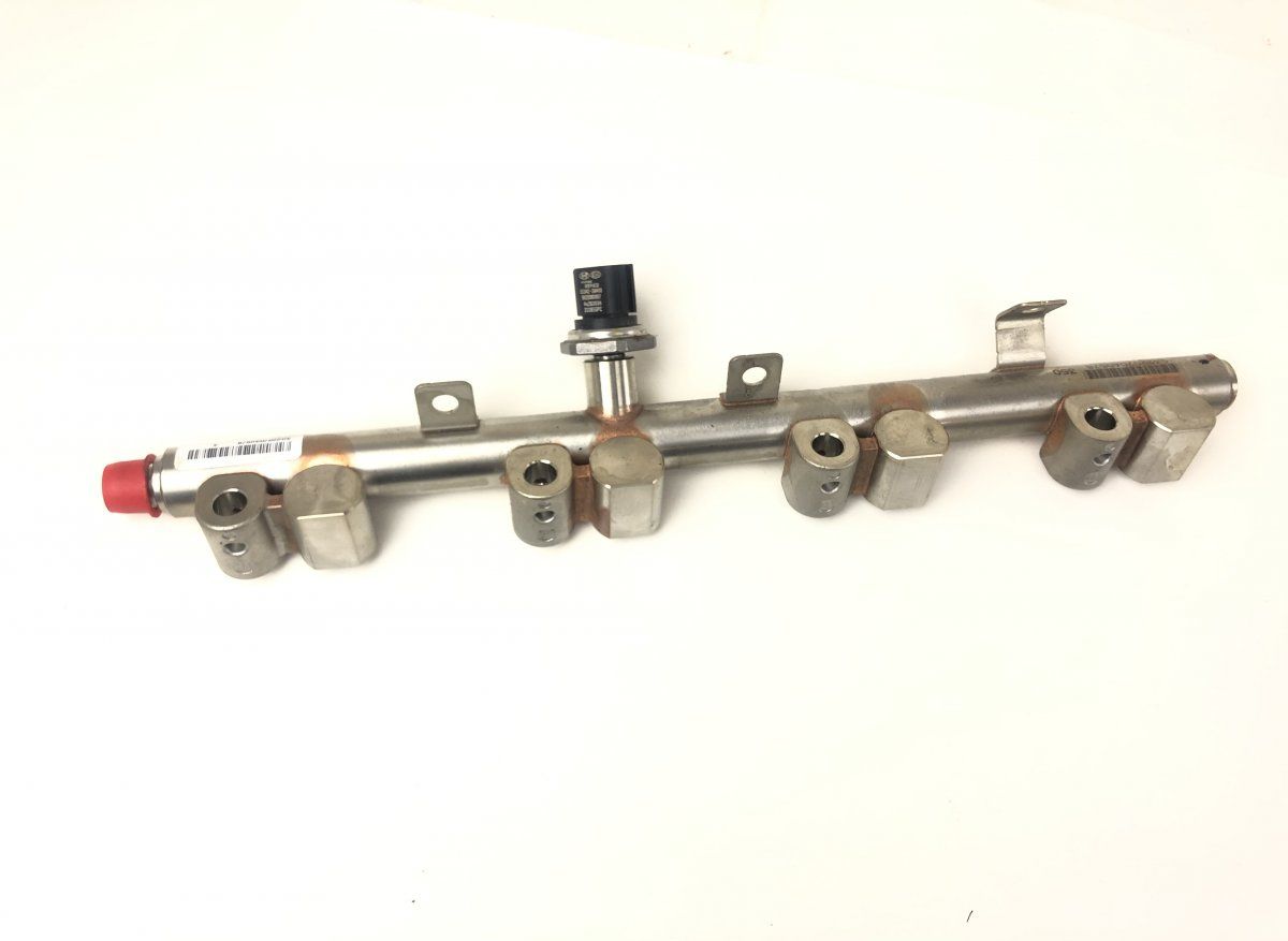 9062200003 Fuel Distributor / fuel rail KIA SPORTAGE V (NQ5) (2021-)