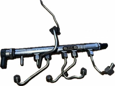 Répartiteur de carburant / rampe d&#39;injection BMW 3 (E90, E91, E92, E93) (2005-2011)