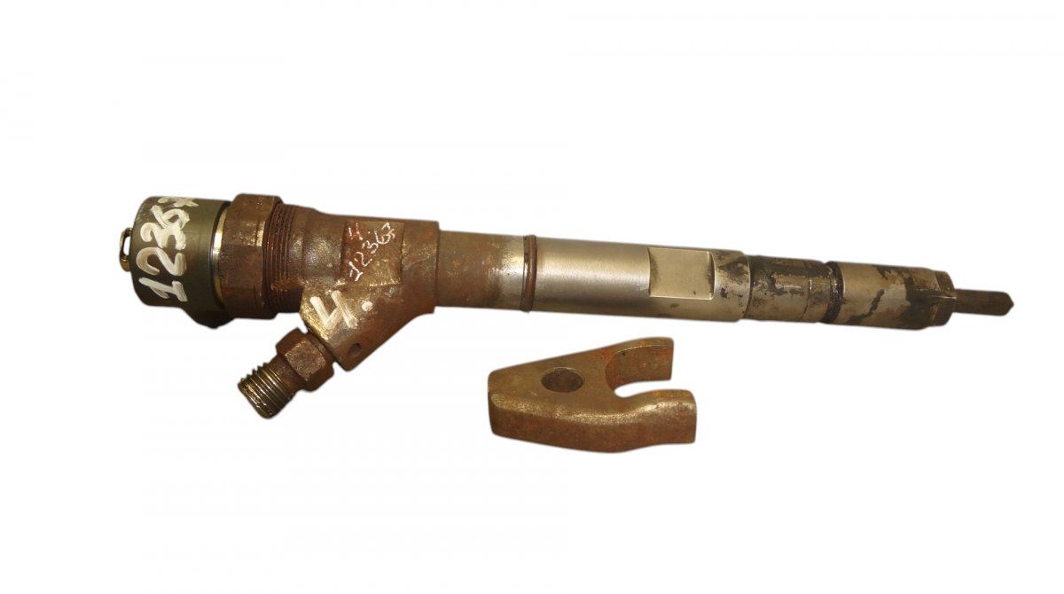 0445110186 Fuel Injector KIA SORENTO I (JC) (2002-2009)