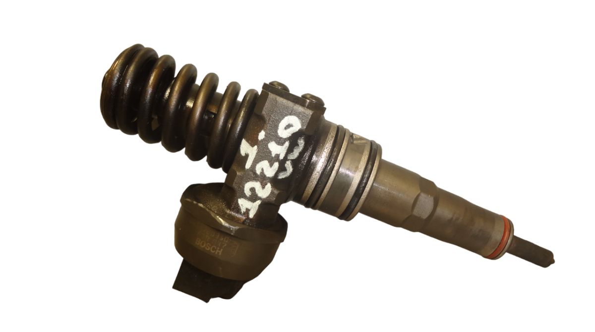 0414720310 Fuel Injector VW TRANSPORTER T5 / MULTIVAN (7H, 7E, 7J) (2003-2015)