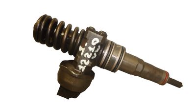 0414720310 Fuel Injector VW TRANSPORTER T5 / MULTIVAN (7H, 7E, 7J) (2003-2015)