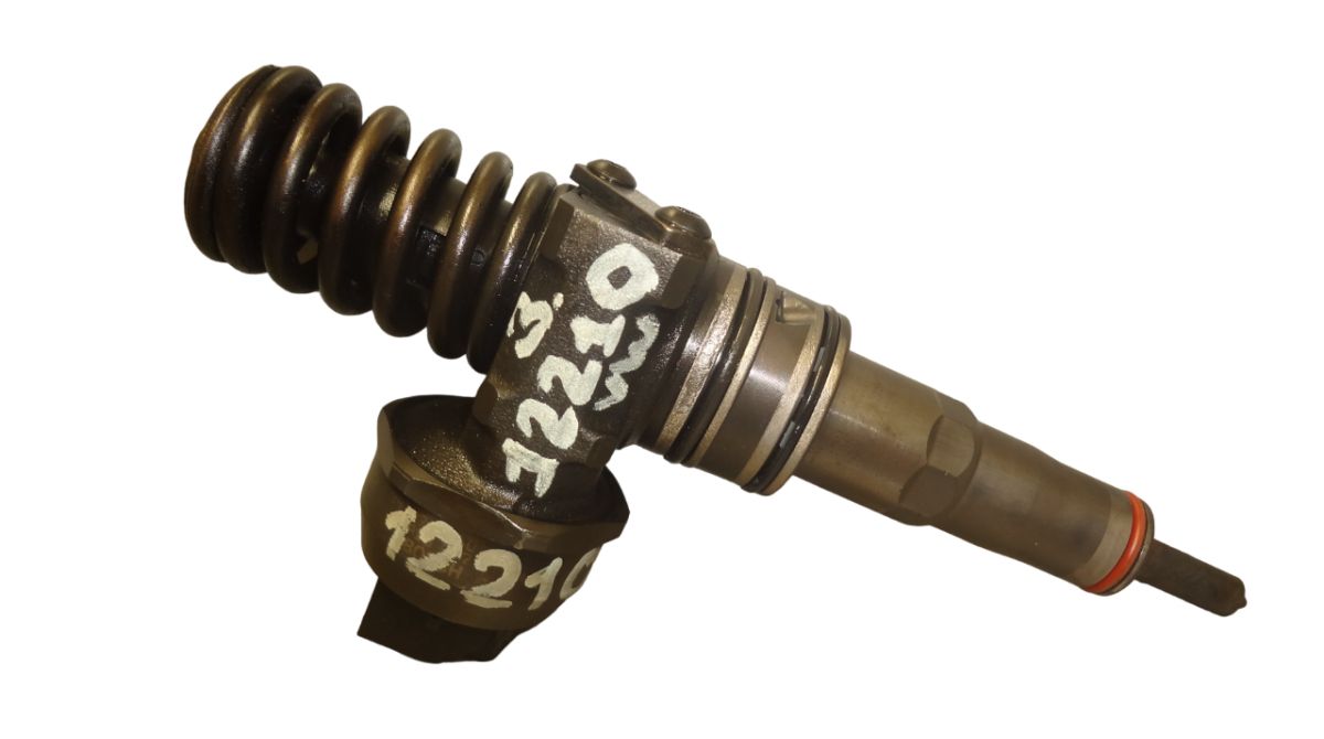 0414720310 Fuel Injector VW TRANSPORTER T5 / MULTIVAN (7H, 7E, 7J) (2003-2015)