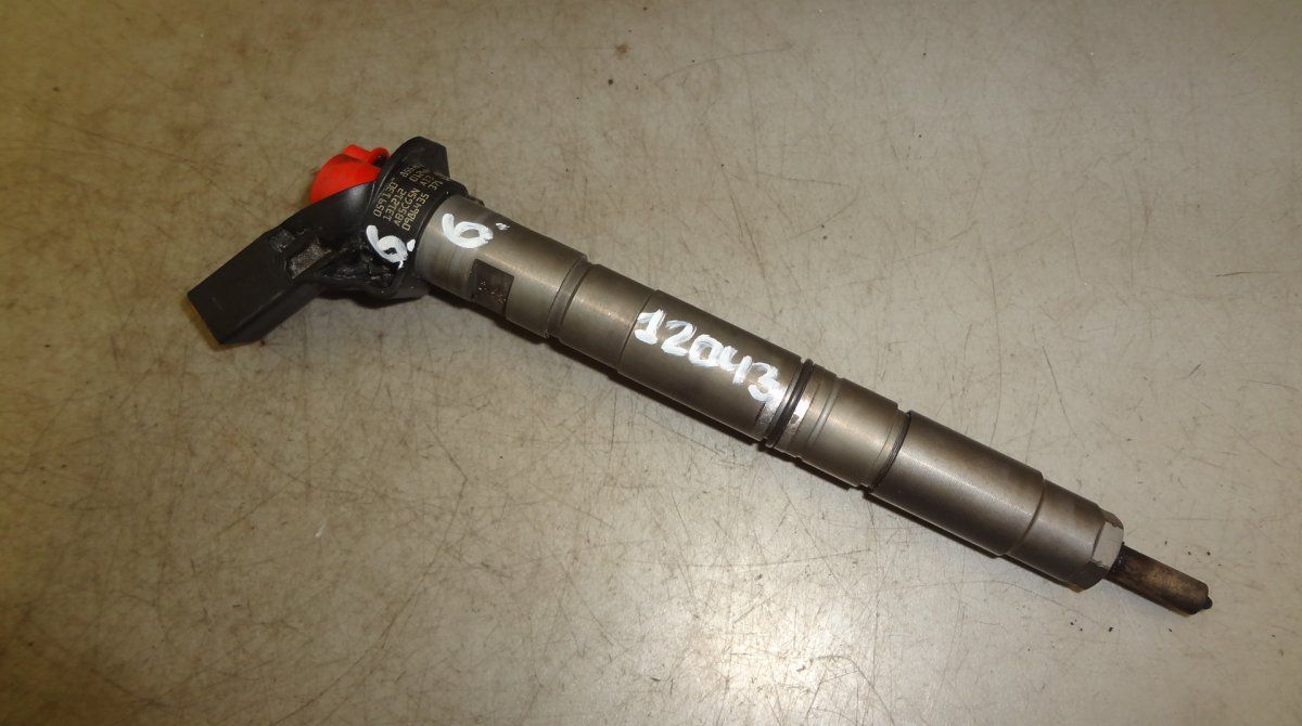Fuel Injector VW PHAETON (3D) (2002-2016)