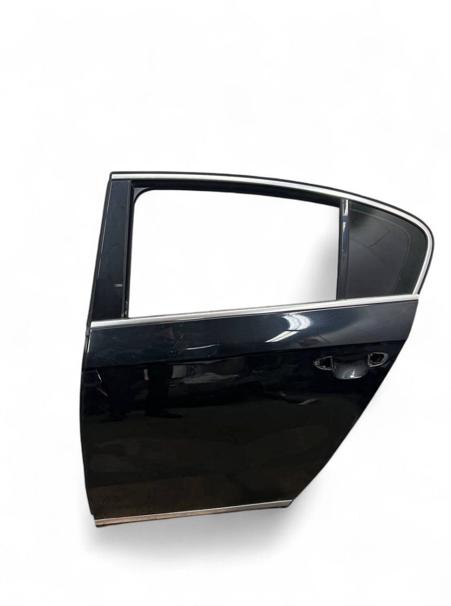 Door Rear  Left VW PASSAT B7 / ALLTRACK (2010-2015)