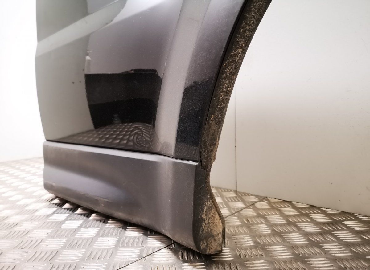 Door Rear  Left LAND ROVER RANGE ROVER SPORT I (L320) (2005-2013)