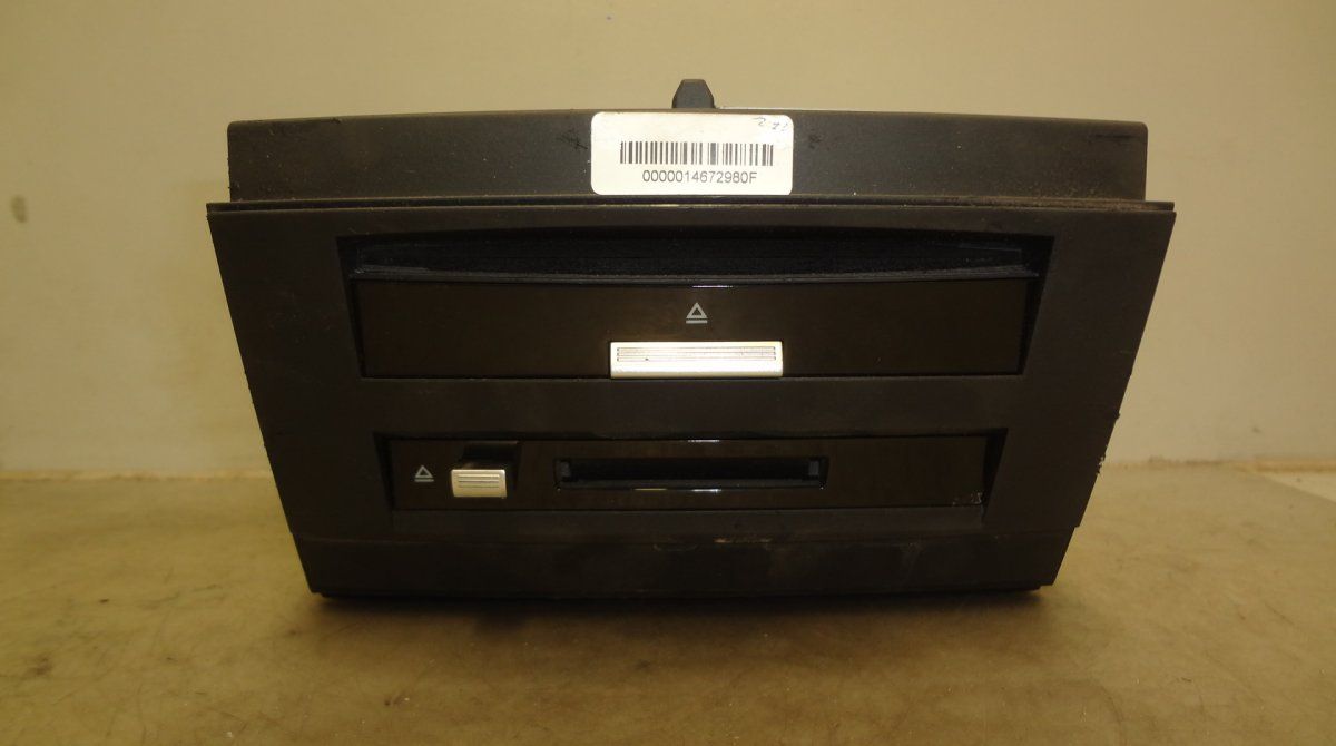 CD  Changer MERCEDES-BENZ S-CLASS (W221) (2005-2013)