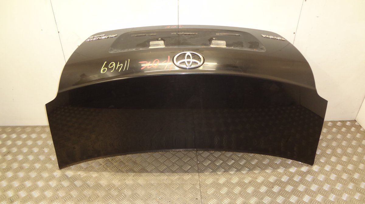 6440105050 Bootlid / tailgate TOYOTA AVENSIS (T250) (2003-2008)