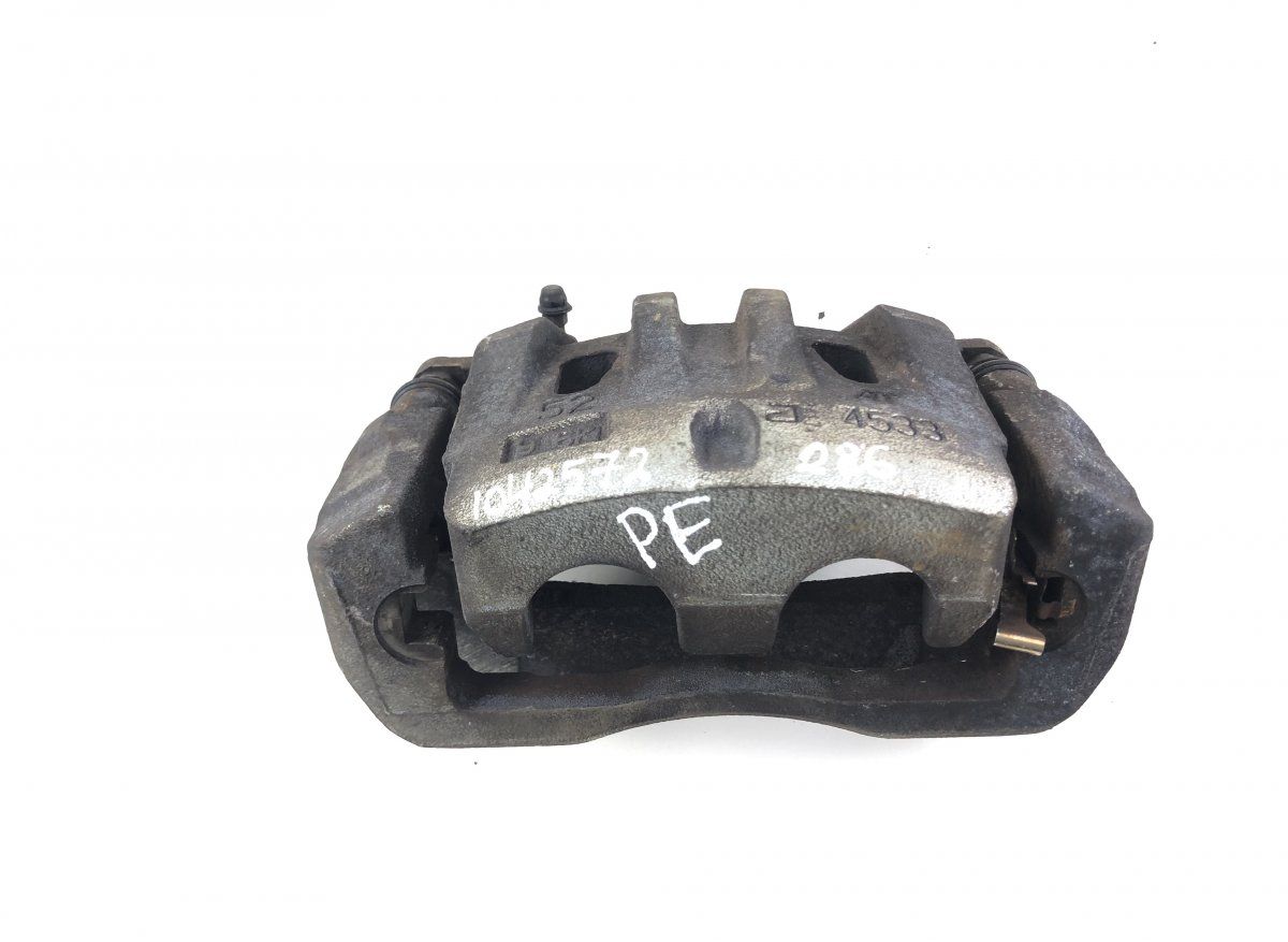 4773048150 Brake caliper Front  right LEXUS ES VII (2018-)