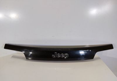 1WD55TRMAD Baklucka / baklucka reflektorpanel JEEP GRAND CHEROKEE IV (WK, WK2) (2010-2021)