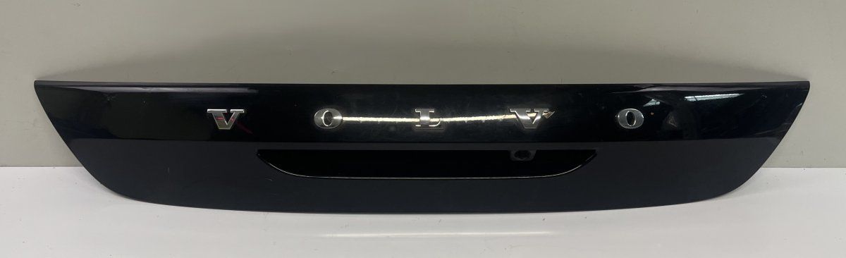31301318 Bootlid / tailgate moulding VOLVO V40 (2012-2019)