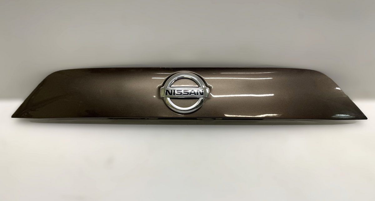 908104EU Bootlid / tailgate moulding NISSAN QASHQAI II (J11) (2013-2021)
