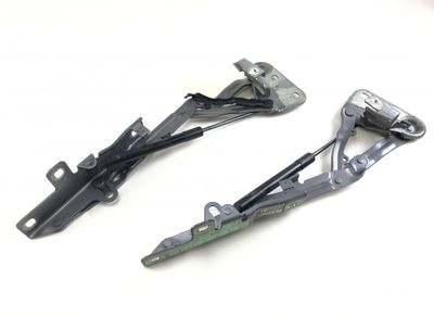 LR117305 Bonnet Hinge Left LAND ROVER EVOQUE II (L551) (2018-)