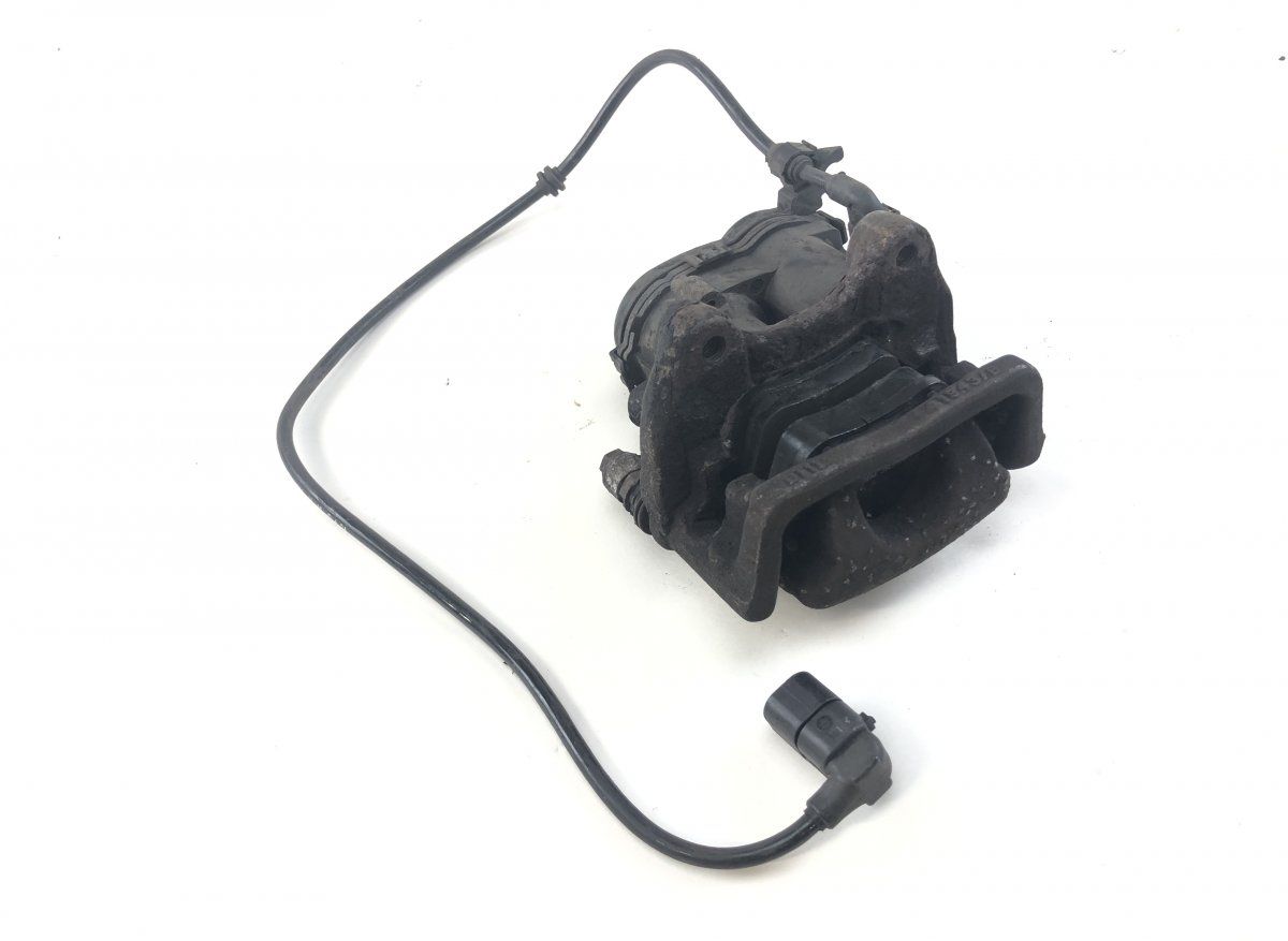 A0004232381 Brake caliper rear left MERCEDES-BENZ CLA (C117, X117) (2013-2019)