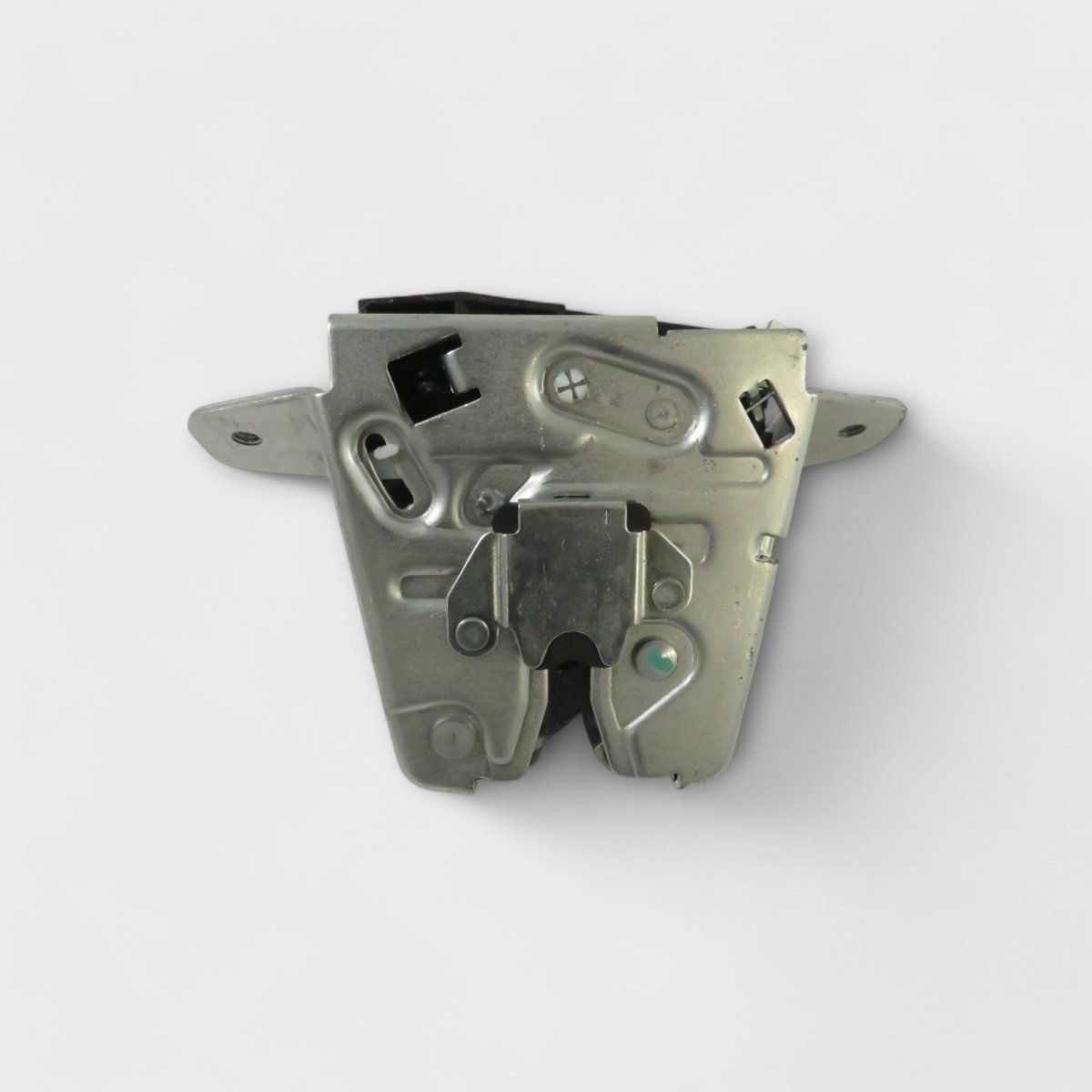 A2047400735 A2047401300 Bootlid / tailgate lock MERCEDES-BENZ GL-CLASS (X166) (2012-2019)