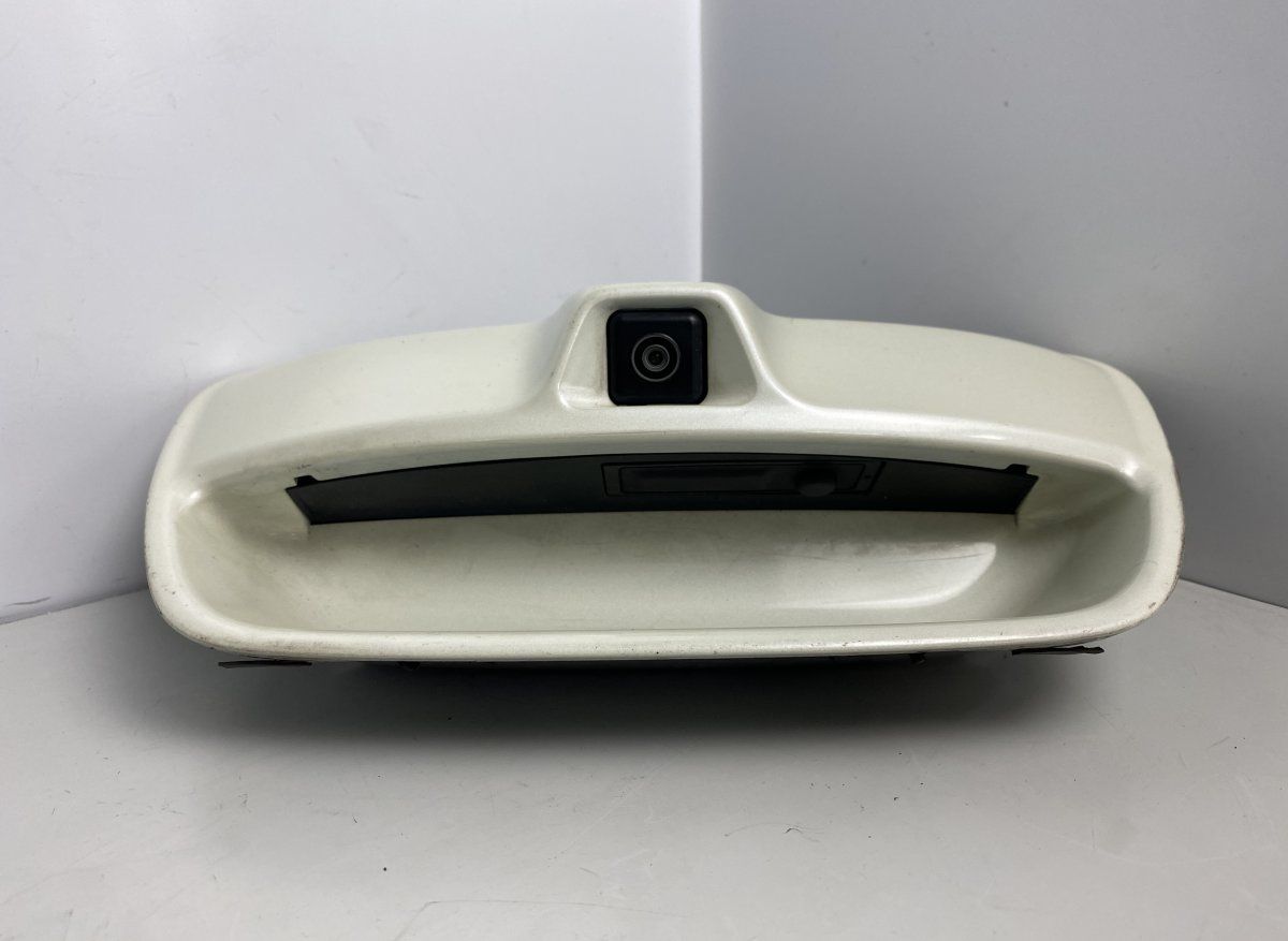 Bootlid / tailgate handle NISSAN LEAF I (ZE0) (2010-2017)