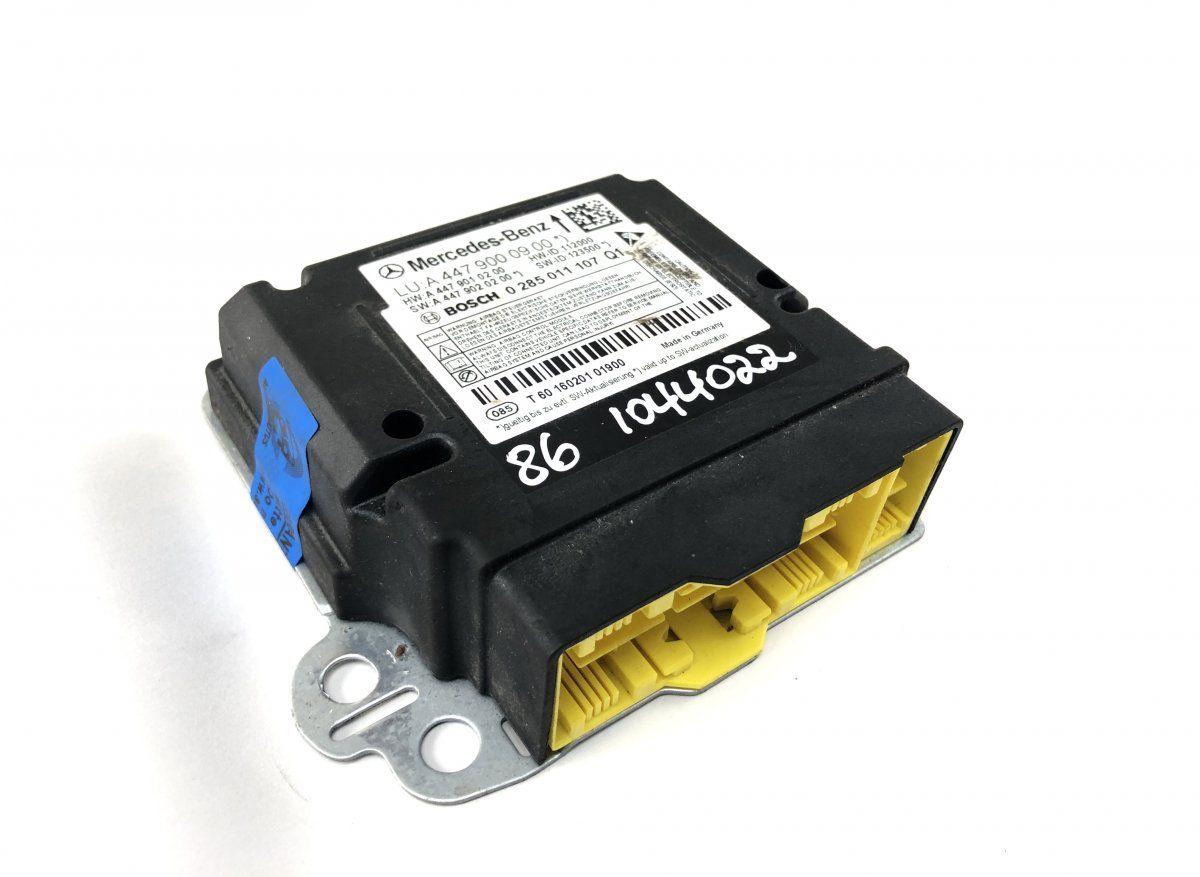 0285011107 Блок за управление на въздушни възглавници MERCEDES-BENZ VITO / V-CLASS (W447) (2014-)