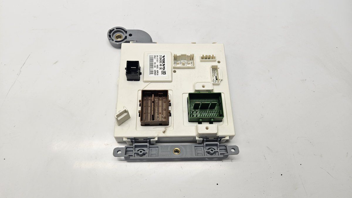 31394392AB 31384273 Body control module (BCM) VOLVO XC90 II (2014-)