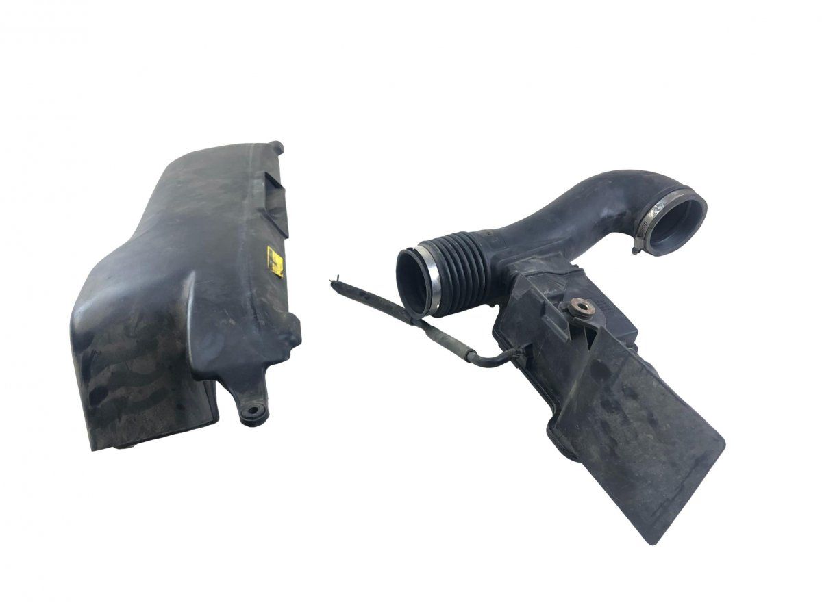 1787550240 Air intake resonator box LEXUS LS (XF30) (2000-2006)