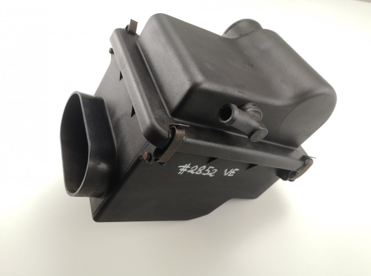 392450051 Air Cleaner (filter box) MASERATI QUATTROPORTE II (03.94-)