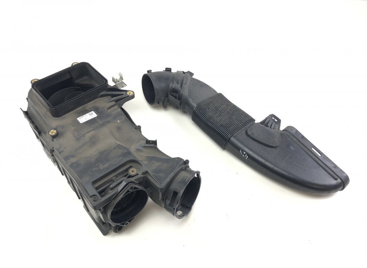 A6510902501 Air Cleaner (filter box) MERCEDES-BENZ C-CLASS (W205) (2013-2021)