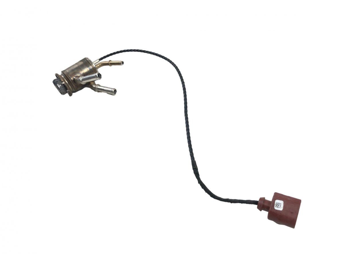 05L131113J AdBlue Nozzle VW ARTEON (3H7, 3H9) (2017-2024)