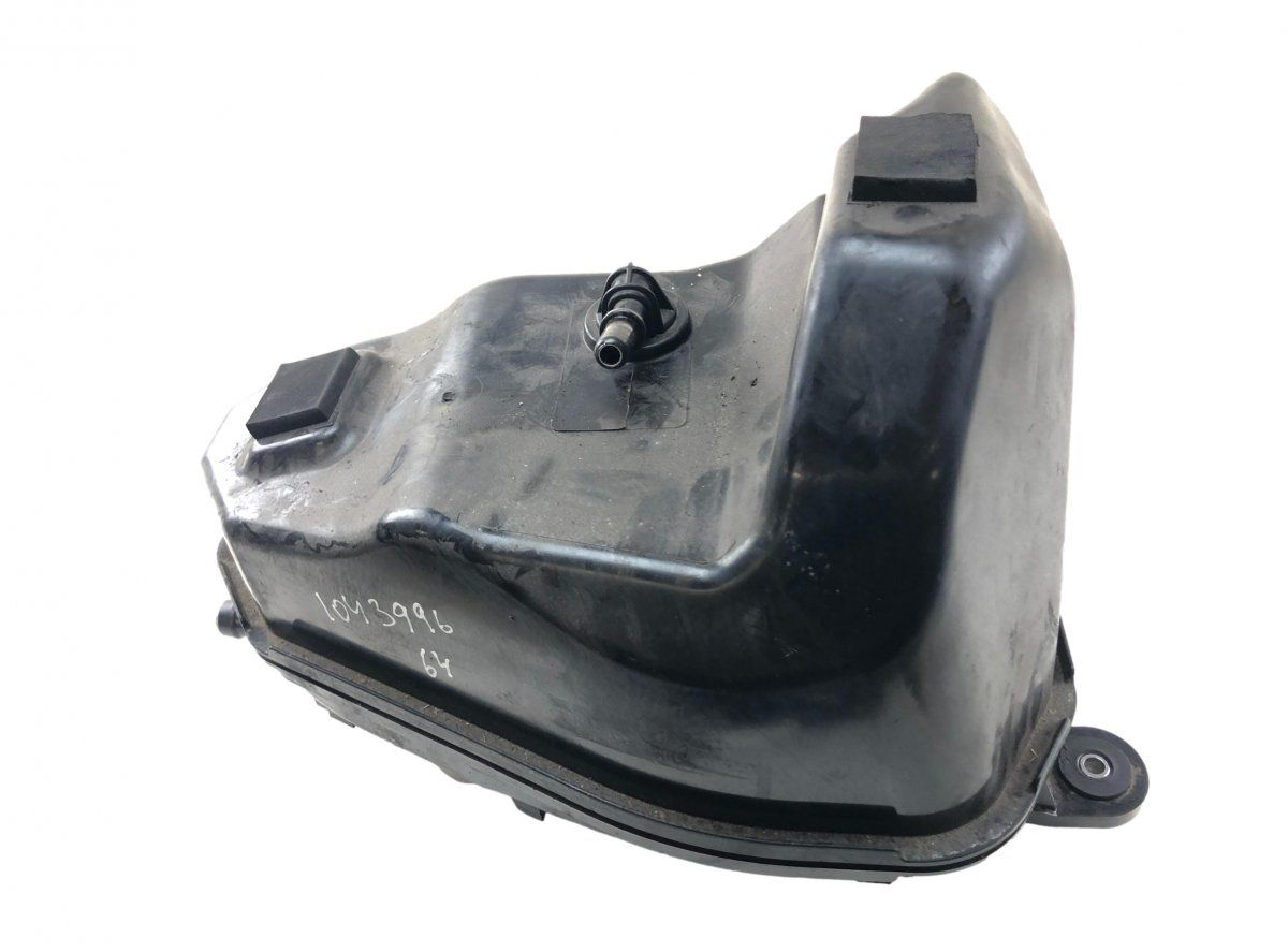 16197381415 AdBlue tank  BMW 5 (G30, G31) (2016-2024)