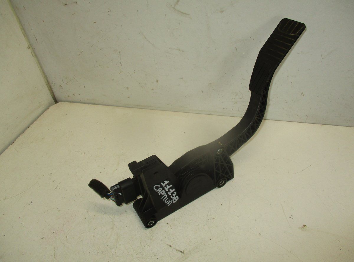 Accelerator Pedal CHEVROLET CAPTIVA I (2006-2018)