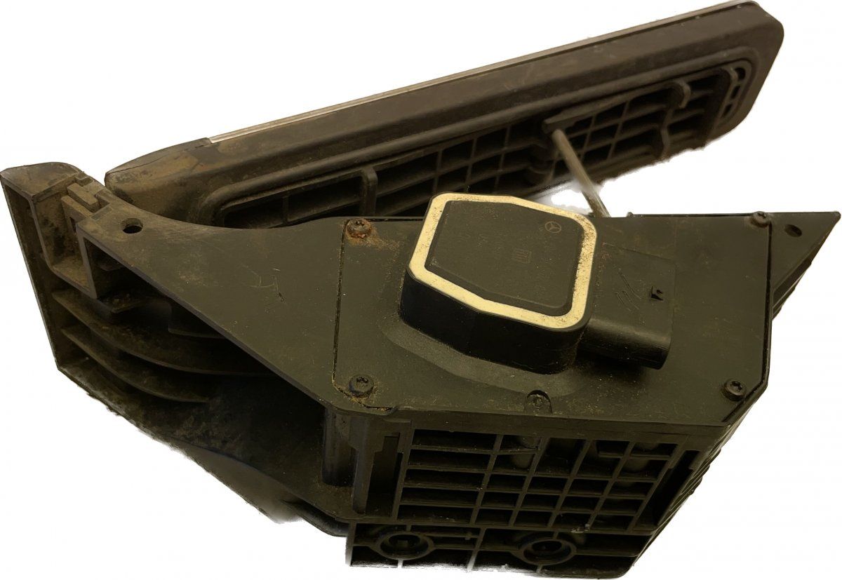 Accelerator Pedal MERCEDES-BENZ E-CLASS (W212) (2009-2016)