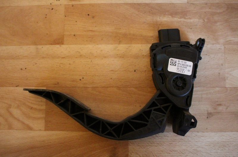 8K1721523 Accelerator Pedal AUDI A4 / A4 ALLROAD (B8) (2007-2015)