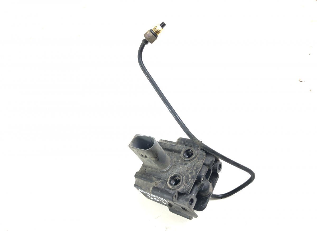 Air suspension valve block BMW X5 (F15, F85) (2012-2018)