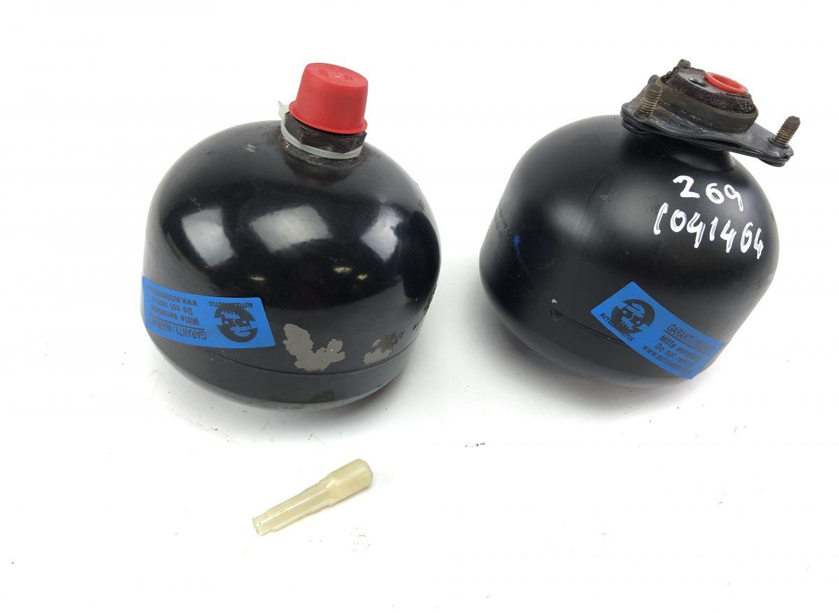 A2213270215 Air spring Load Accumulator Front left MERCEDES-BENZ S-CLASS Coupe (C216) (2006-2013)