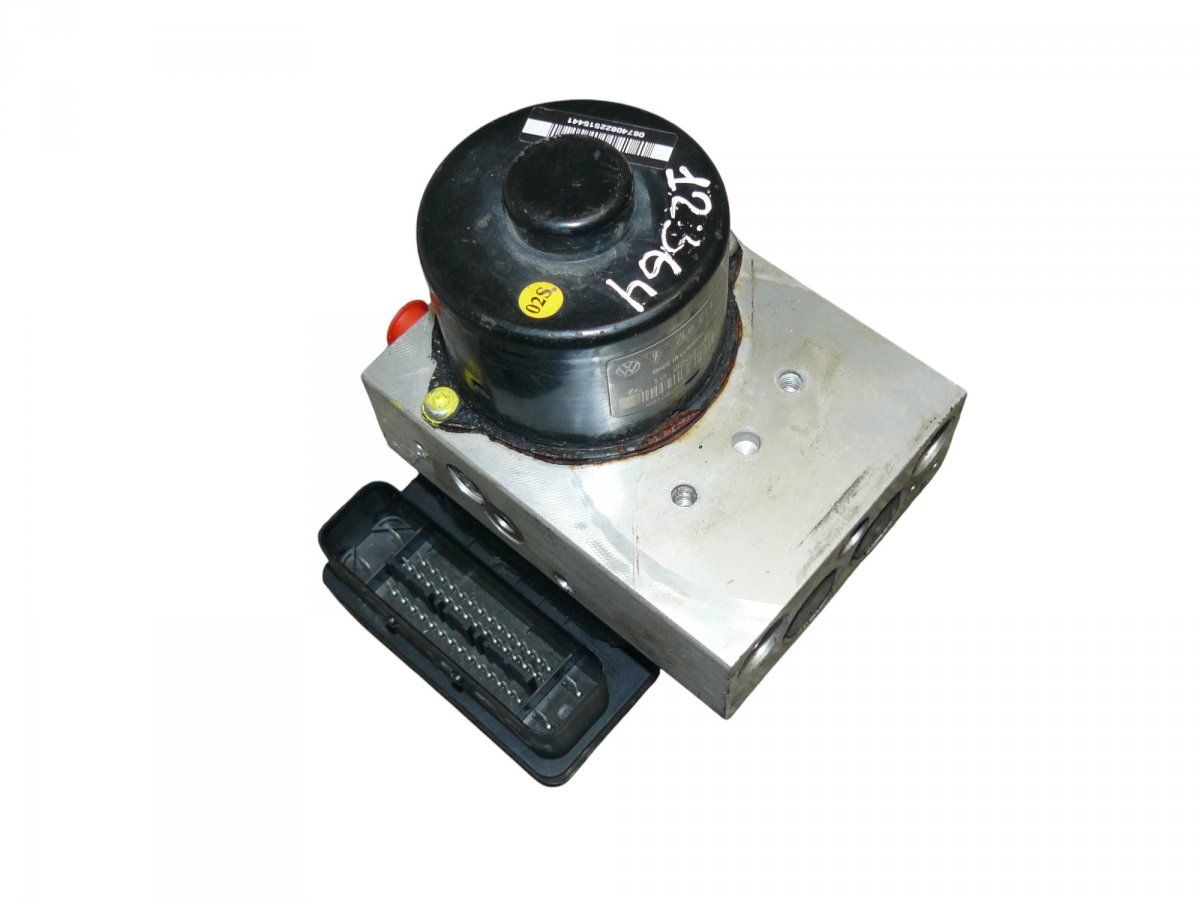 7L0907379E ABS hydraulic unit / pump VW TOUAREG I (7L) (2002-2010)